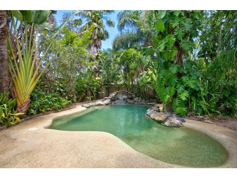 19 Huon Street, Trinity Beach QLD 4879