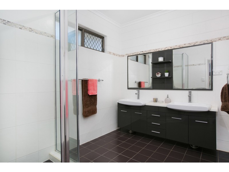 19 Huon Street, Trinity Beach QLD 4879