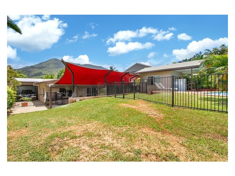 4 Baway Close, Caravonica QLD 4878