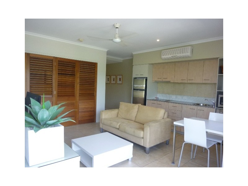 Trinity Beach QLD 4879