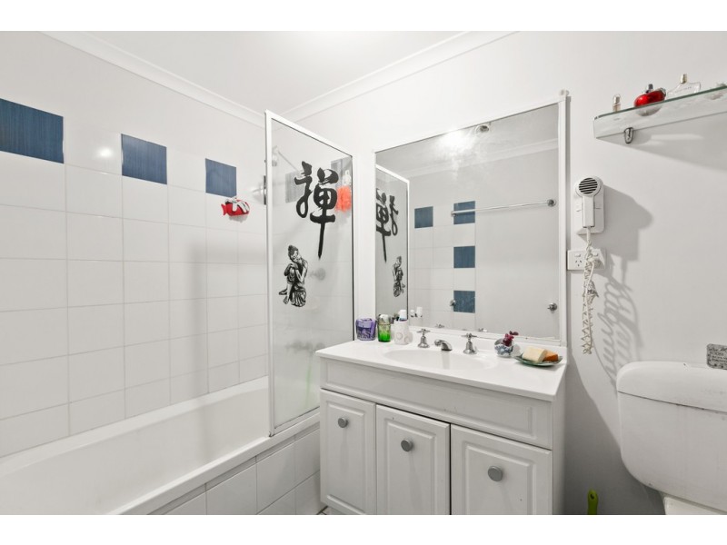 16/129 Oleander Street, Holloways Beach QLD 4878