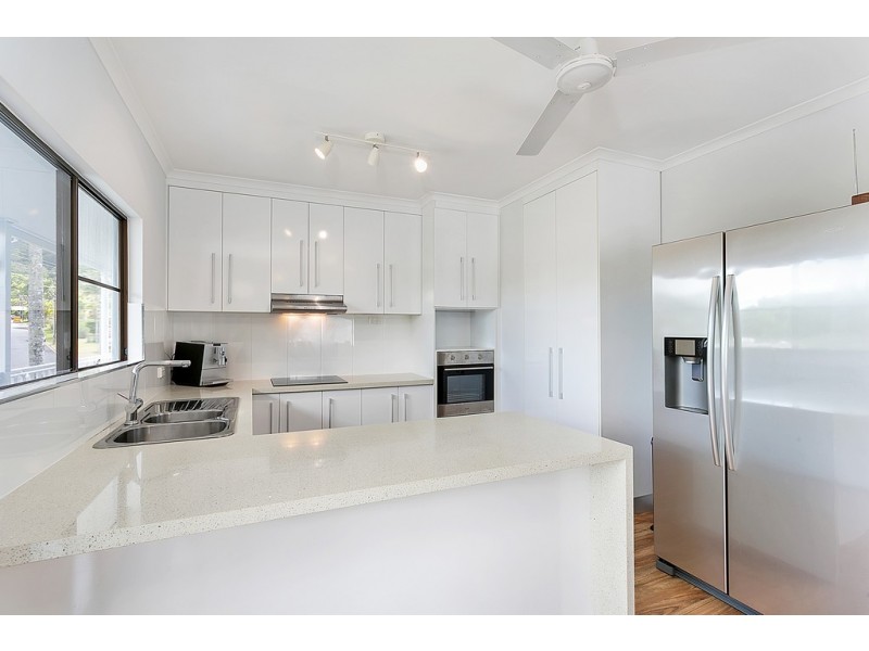 21 Kokopo Close, Trinity Beach QLD 4879