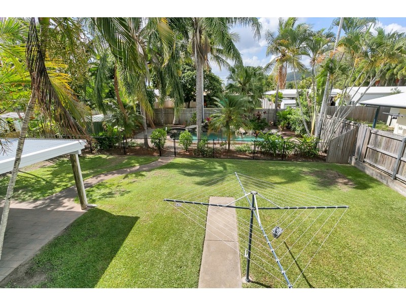 21 Kokopo Close, Trinity Beach QLD 4879