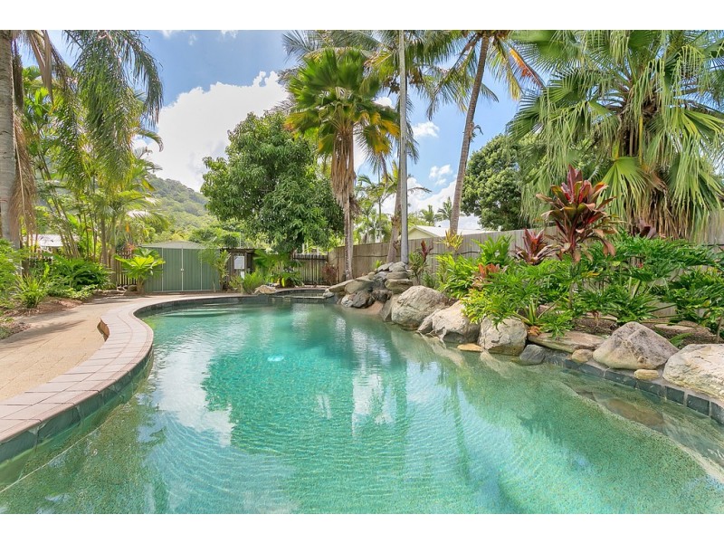 21 Kokopo Close, Trinity Beach QLD 4879