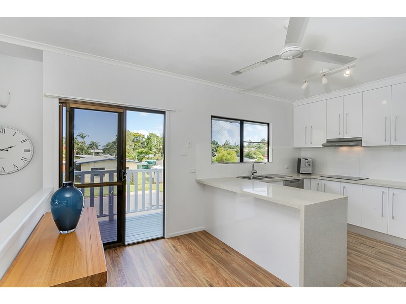 21 Kokopo Close, Trinity Beach QLD 4879