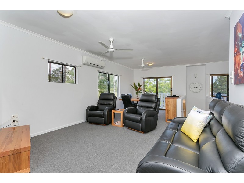 21 Kokopo Close, Trinity Beach QLD 4879
