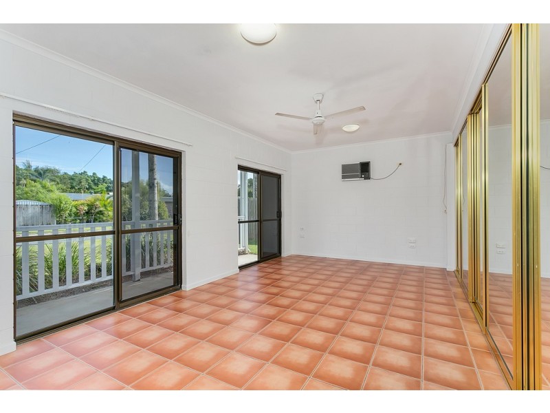 21 Kokopo Close, Trinity Beach QLD 4879