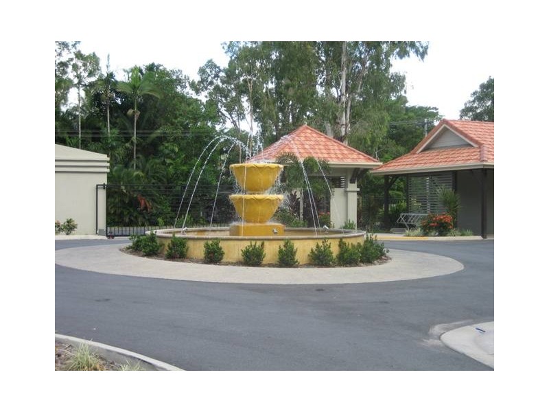 1209/22 Clifton Road, Clifton Beach QLD 4879