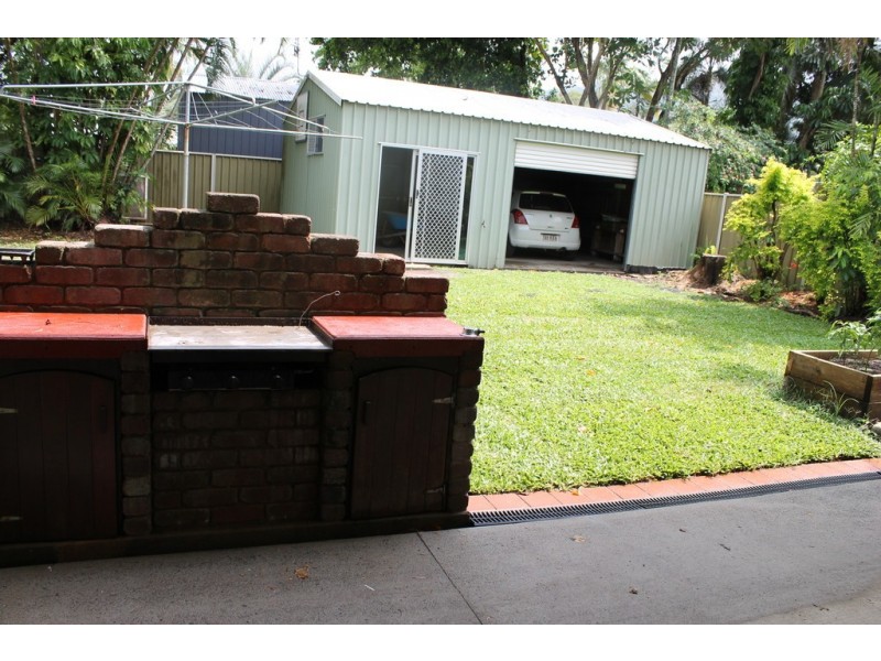 11 Huon Street, Trinity Beach QLD 4879