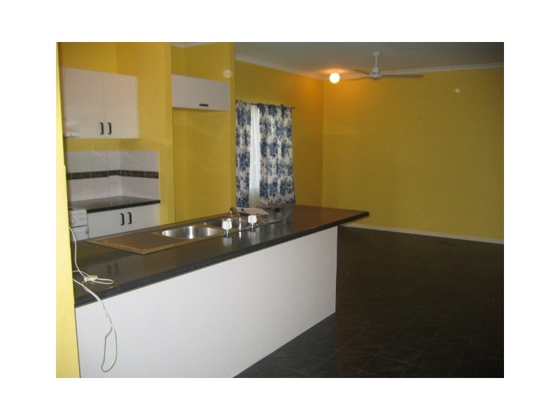 7 Waterlilly Street, Kewarra Beach QLD 4879