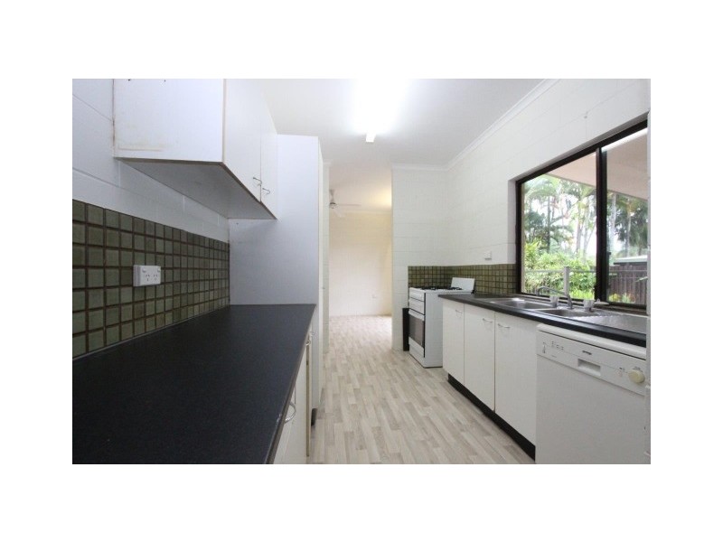 40 Moresby Street, Trinity Beach QLD 4879