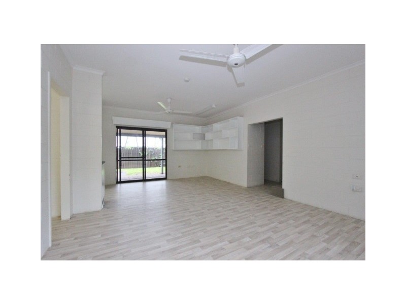 40 Moresby Street, Trinity Beach QLD 4879