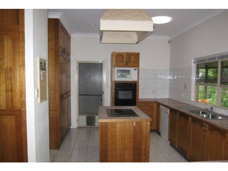 3 Noosa Close, Kewarra Beach QLD 4879