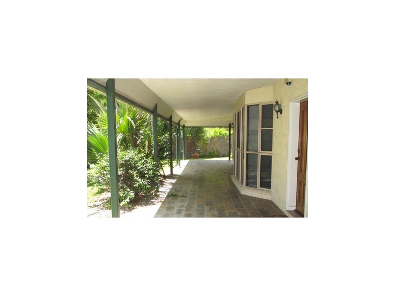 3 Noosa Close, Kewarra Beach QLD 4879
