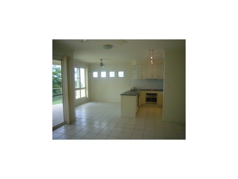 7/96 Moore Street, Trinity Beach QLD 4879