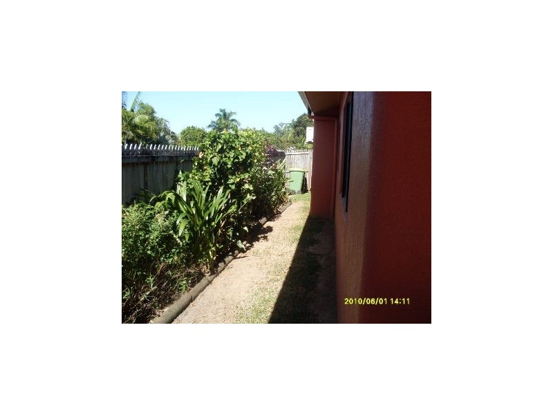 2 Burranong Street, Kewarra Beach QLD 4879