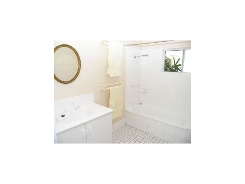 23 Cyprea Close, Trinity Beach QLD 4879