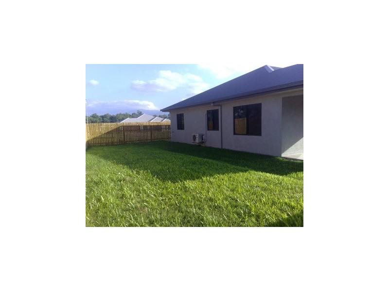 31 Bowline Close, Trinity Beach QLD 4879