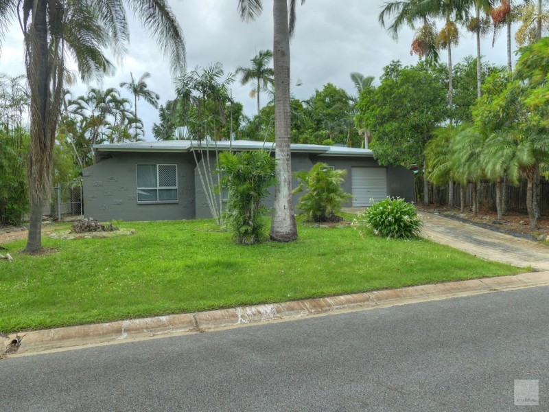 9 Starling Street, Kewarra Beach QLD 4879