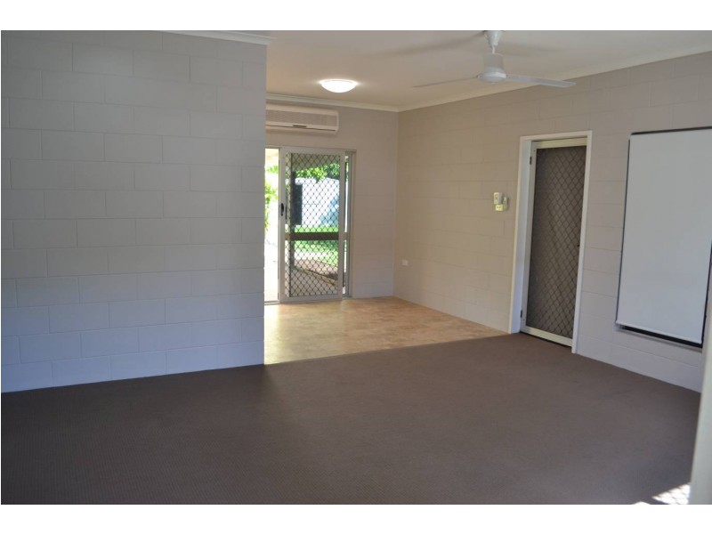 9 Starling Street, Kewarra Beach QLD 4879