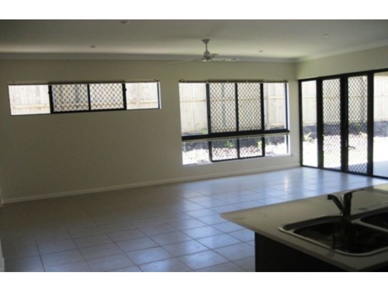 85 Moresby Street, Trinity Beach QLD 4879
