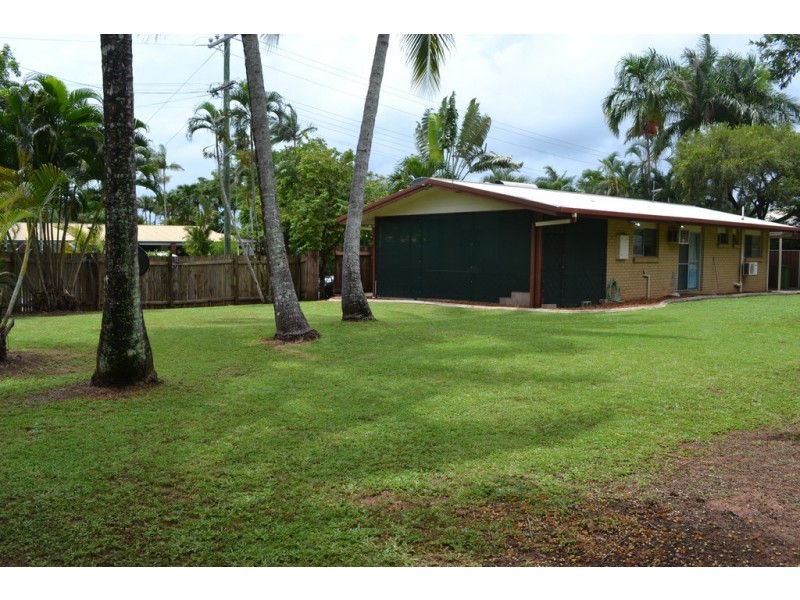 57 Madang Street, Trinity Beach QLD 4879