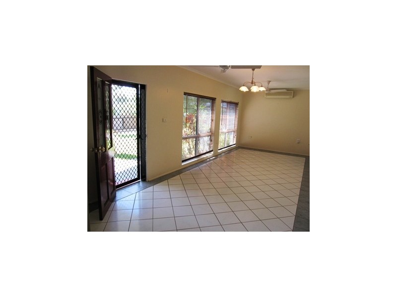 39 Manus Street, Trinity Beach QLD 4879