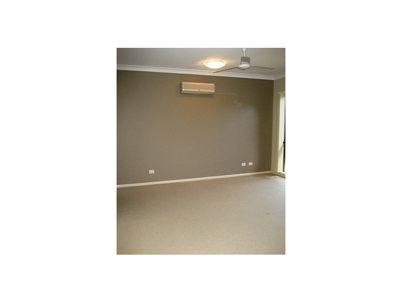 7 Playford Close, Brinsmead QLD 4870