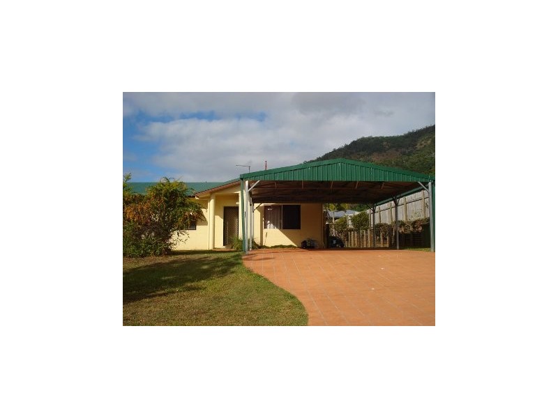 95 Jungara Road, Redlynch QLD 4870