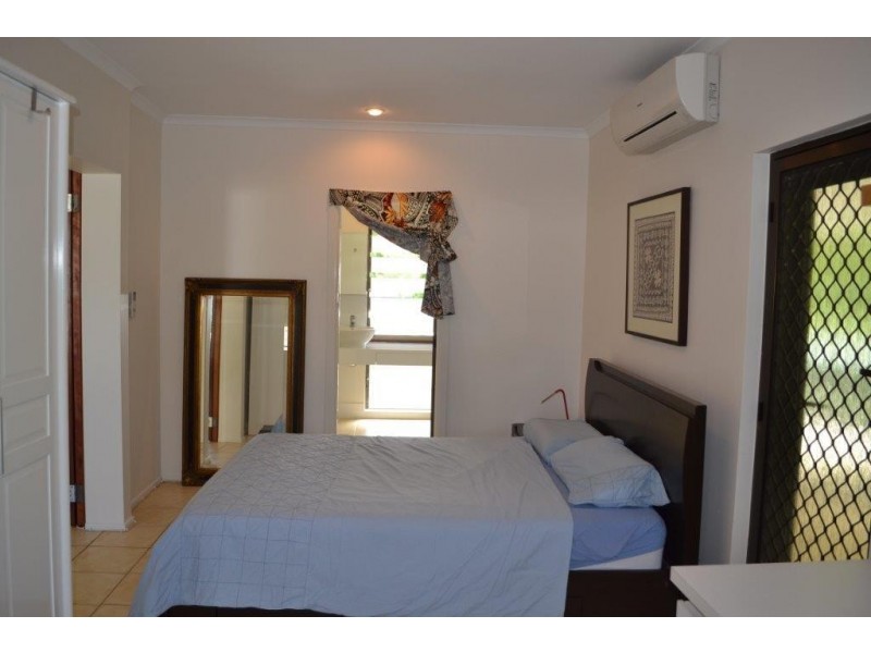 1/21 Endeavour Road, Clifton Beach QLD 4879