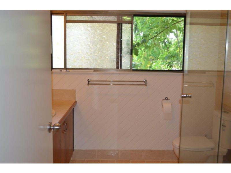 1/21 Endeavour Road, Clifton Beach QLD 4879