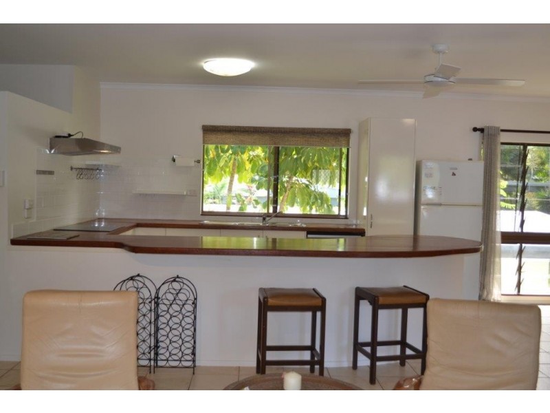 1/21 Endeavour Road, Clifton Beach QLD 4879