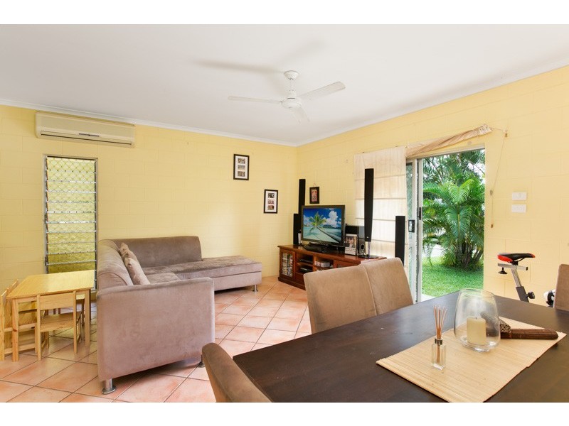 14 Wewak Street, Trinity Beach QLD 4879