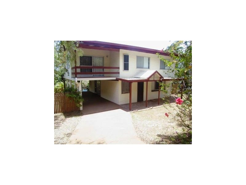 6 Moresby Street, Trinity Beach QLD 4879