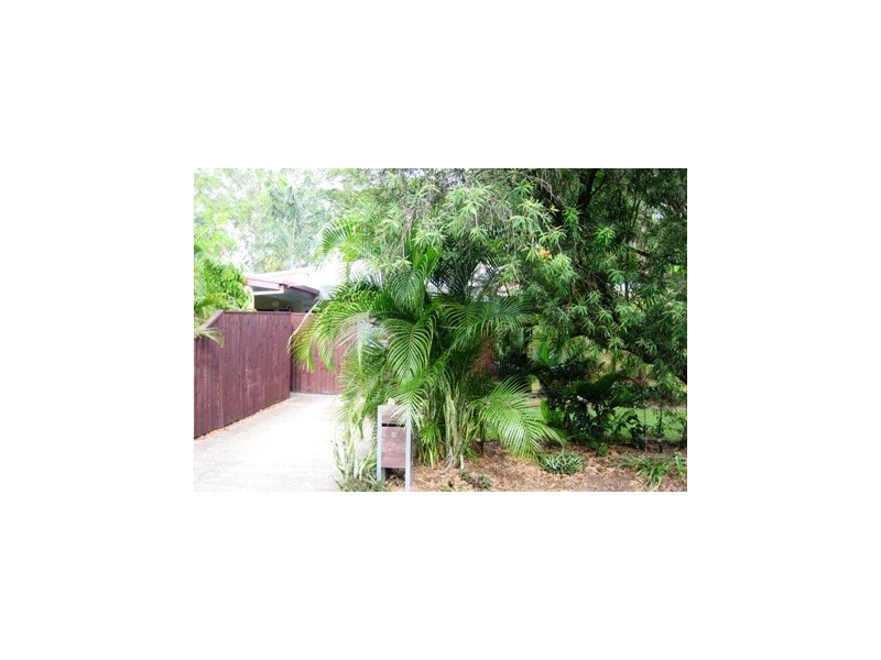 112B Wistaria Street, Holloways Beach QLD 4878