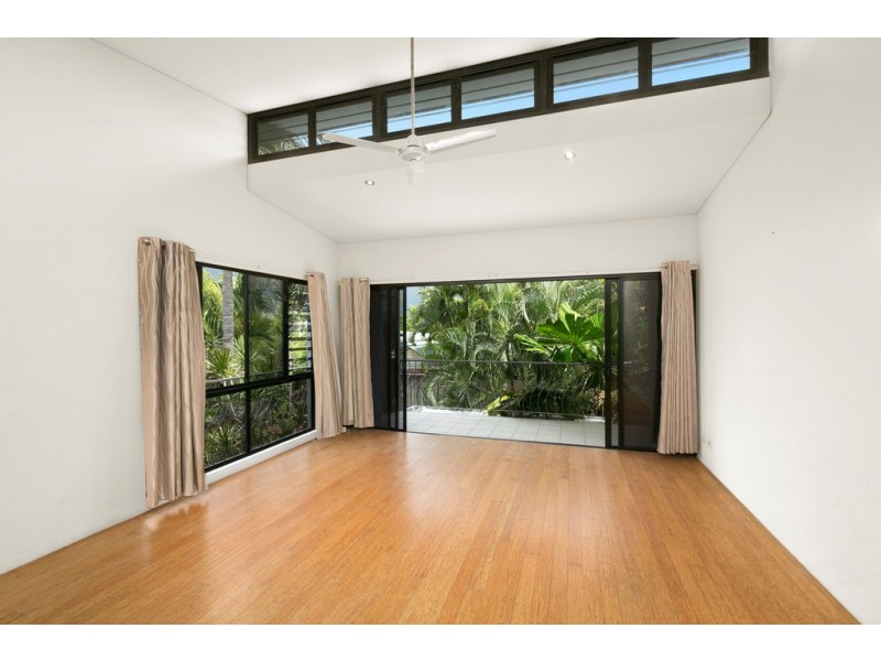 1/22 Oyster Court, Trinity Beach QLD 4879