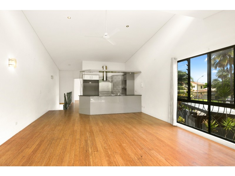 1/22 Oyster Court, Trinity Beach QLD 4879