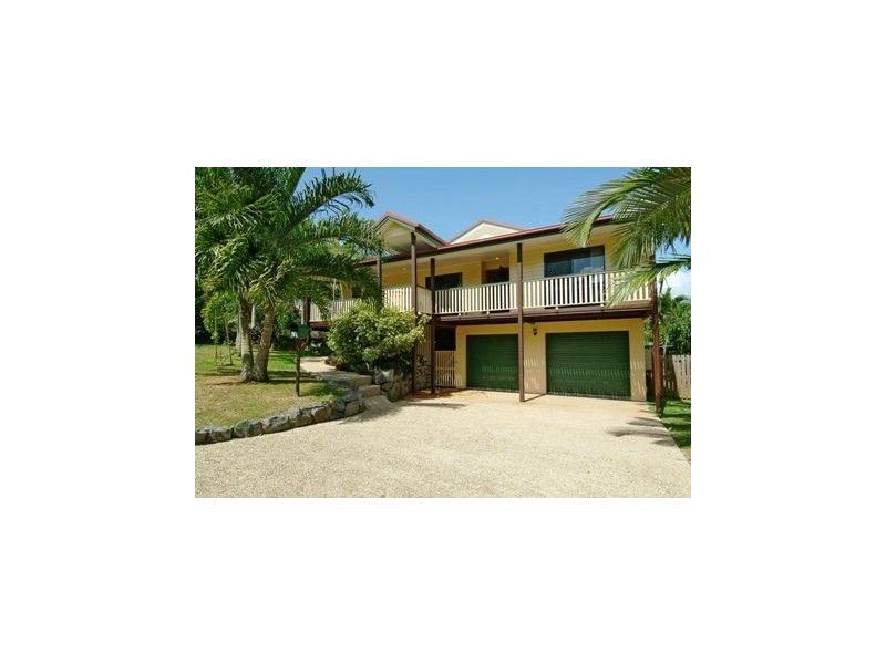 12 Crowsnest Terrace, Trinity Beach QLD 4879