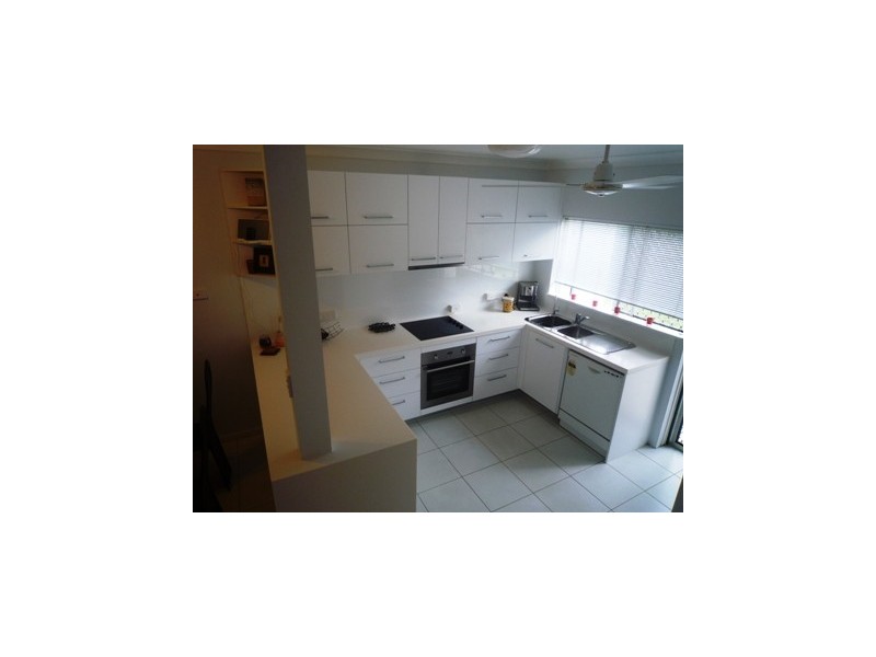 3/544 Varley Street, Yorkeys Knob QLD 4878