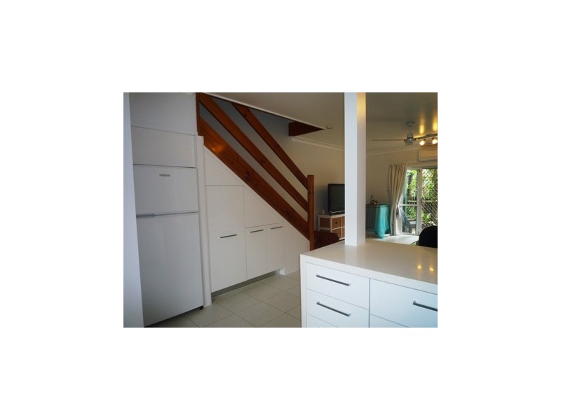 3/544 Varley Street, Yorkeys Knob QLD 4878