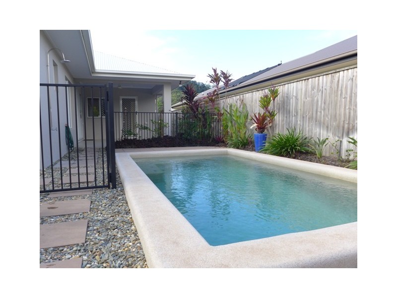 31 Seaways Street, Trinity Beach QLD 4879