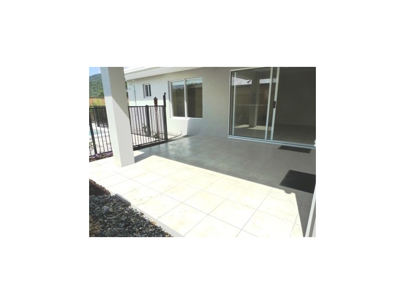 31 Seaways Street, Trinity Beach QLD 4879