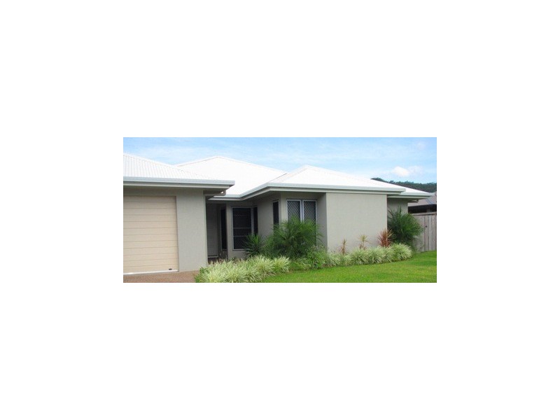 121 Roberts Drive, Trinity Beach QLD 4879