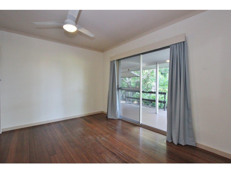 102 Moore Street, Trinity Beach QLD 4879
