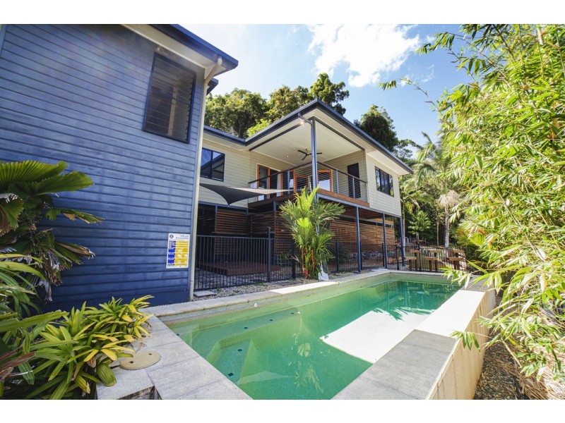 33 Lum Jim Street, Redlynch QLD 4870