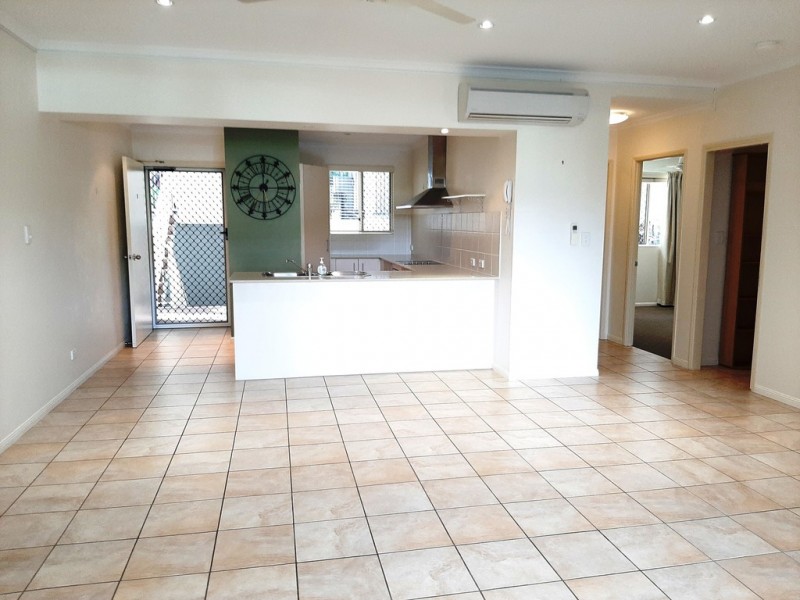 7/110 Moore Street, Trinity Beach QLD 4879