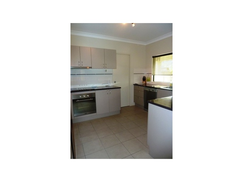 5 Kaban Grove, Trinity Park QLD 4879