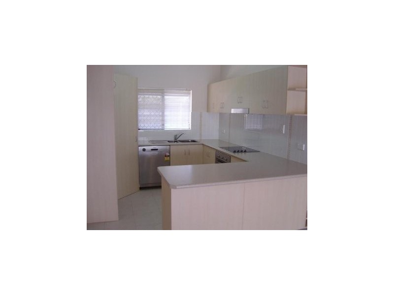 11/12 Oyster Court, Trinity Beach QLD 4879