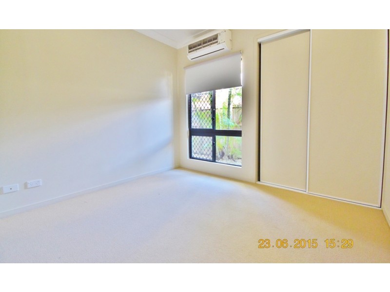 8B Vetiver Street, Trinity Park QLD 4879