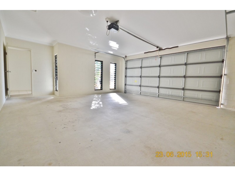 8B Vetiver Street, Trinity Park QLD 4879